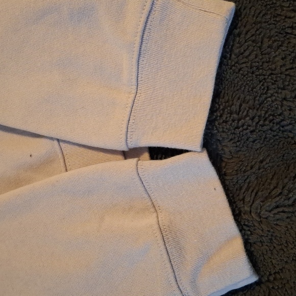 Calvin Klein Light Purple Logo Crewneck Sweatshirt - Picture 5 of 7